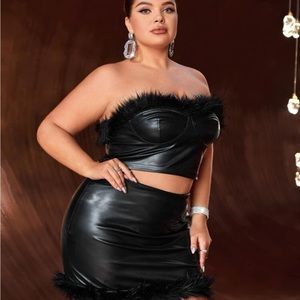 Faux leather feather trim set